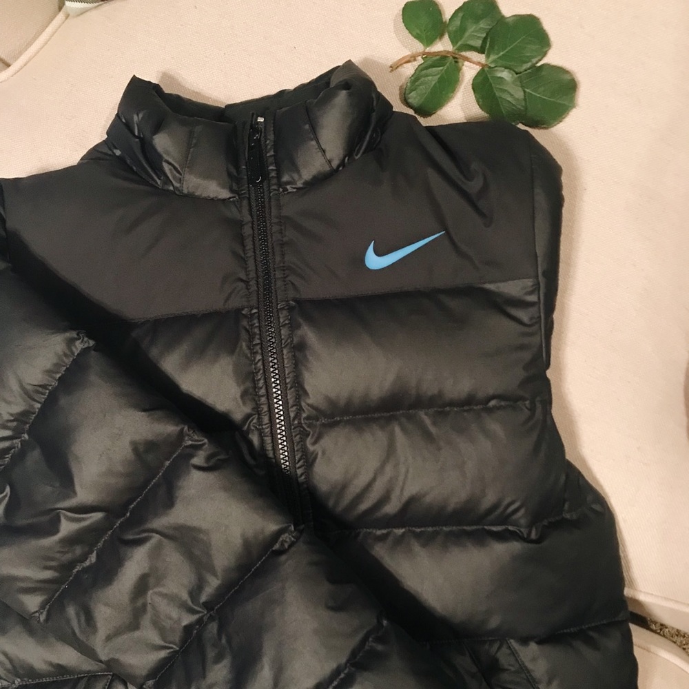 Nike puffer jacket